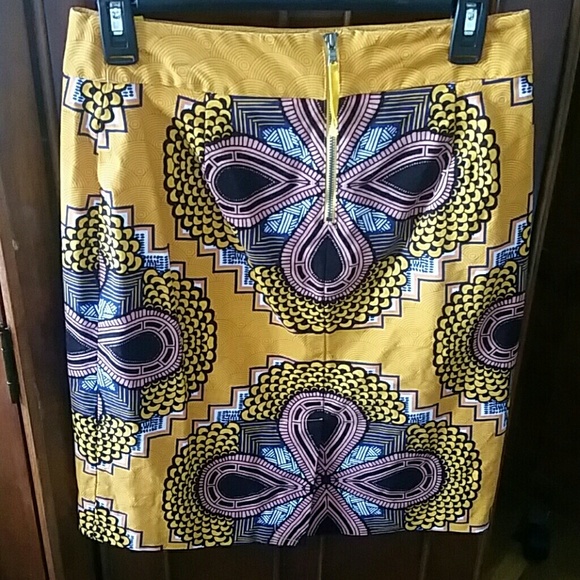 Skirt - Picture 2 of 4